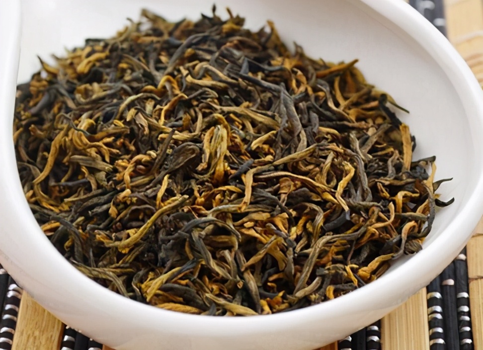 工夫红茶与小种红茶冲泡的区别,工夫红茶的冲泡方法和工具