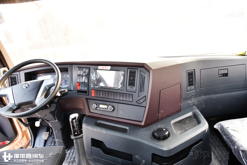 大运n9h550牵引头有多重,大运重卡最新款n9h