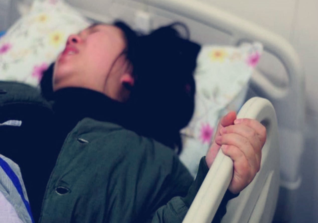 宝宝刚生出来需要做啥,把宝宝生出来那一刻什么感觉