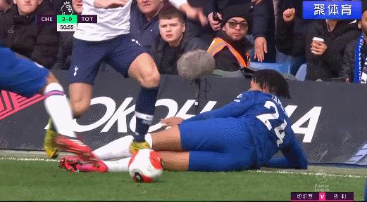匪夷所思！热刺球员恶意踩踏，但裁判却视而不见，要VAR有何用
