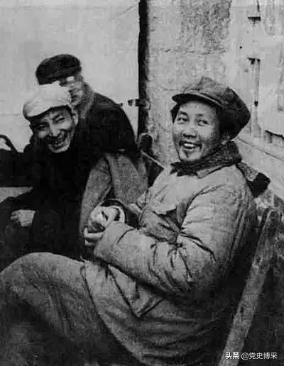 *云陈**：毛主席非常高明的地方，就是他用哲学思想培养了一代人