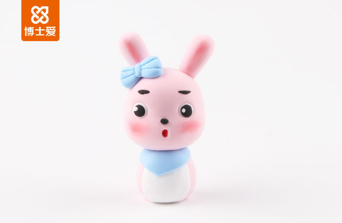 小了白了兔，红了又了红~超萌小红兔，保证萌化你的心！