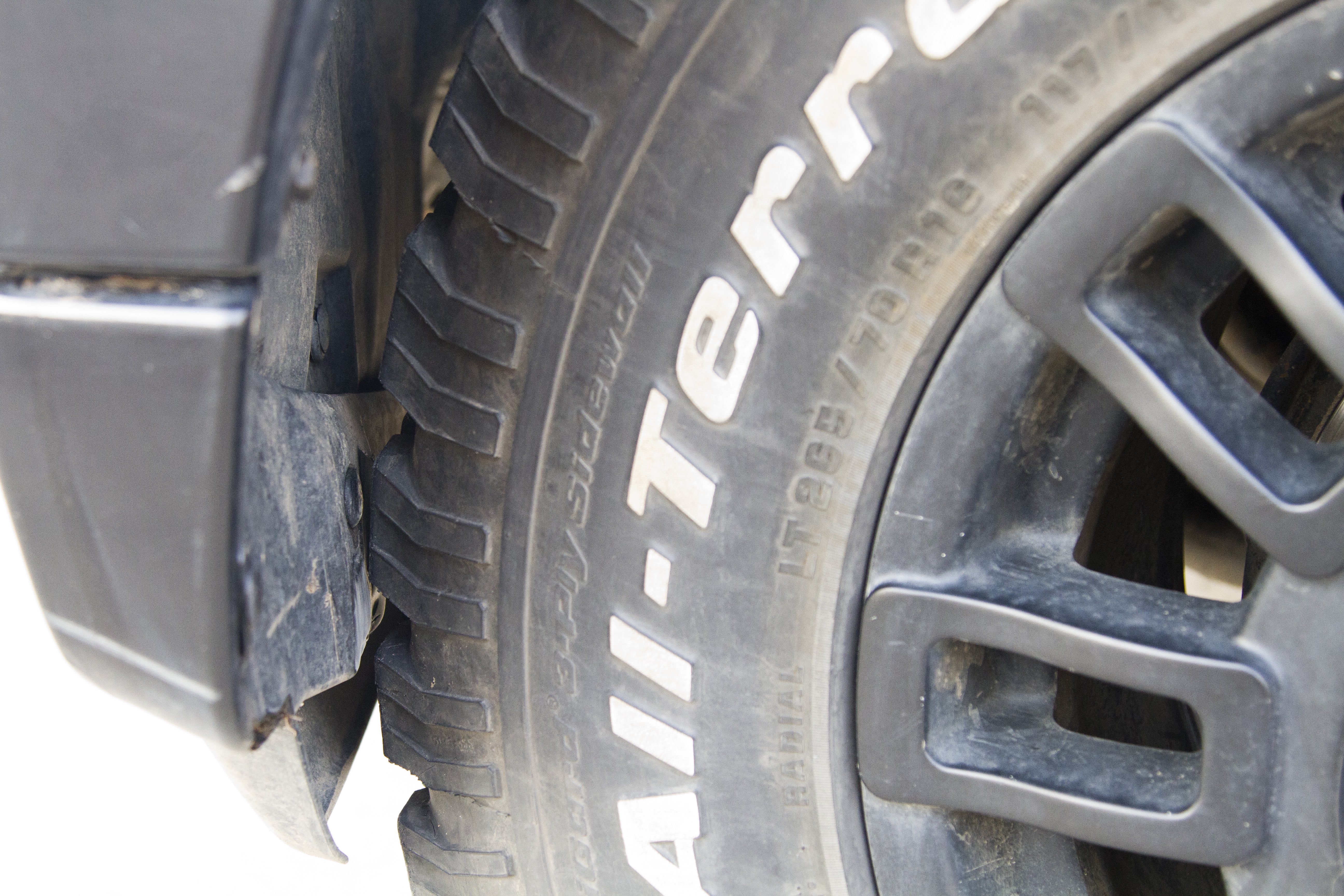 20万之内买二手的帕杰罗,帕杰罗15万公里的用车体验