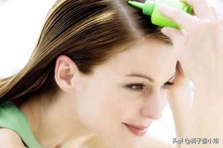 产后头发脱落厉害怎么办,产后头发掉得特别严重怎么调理