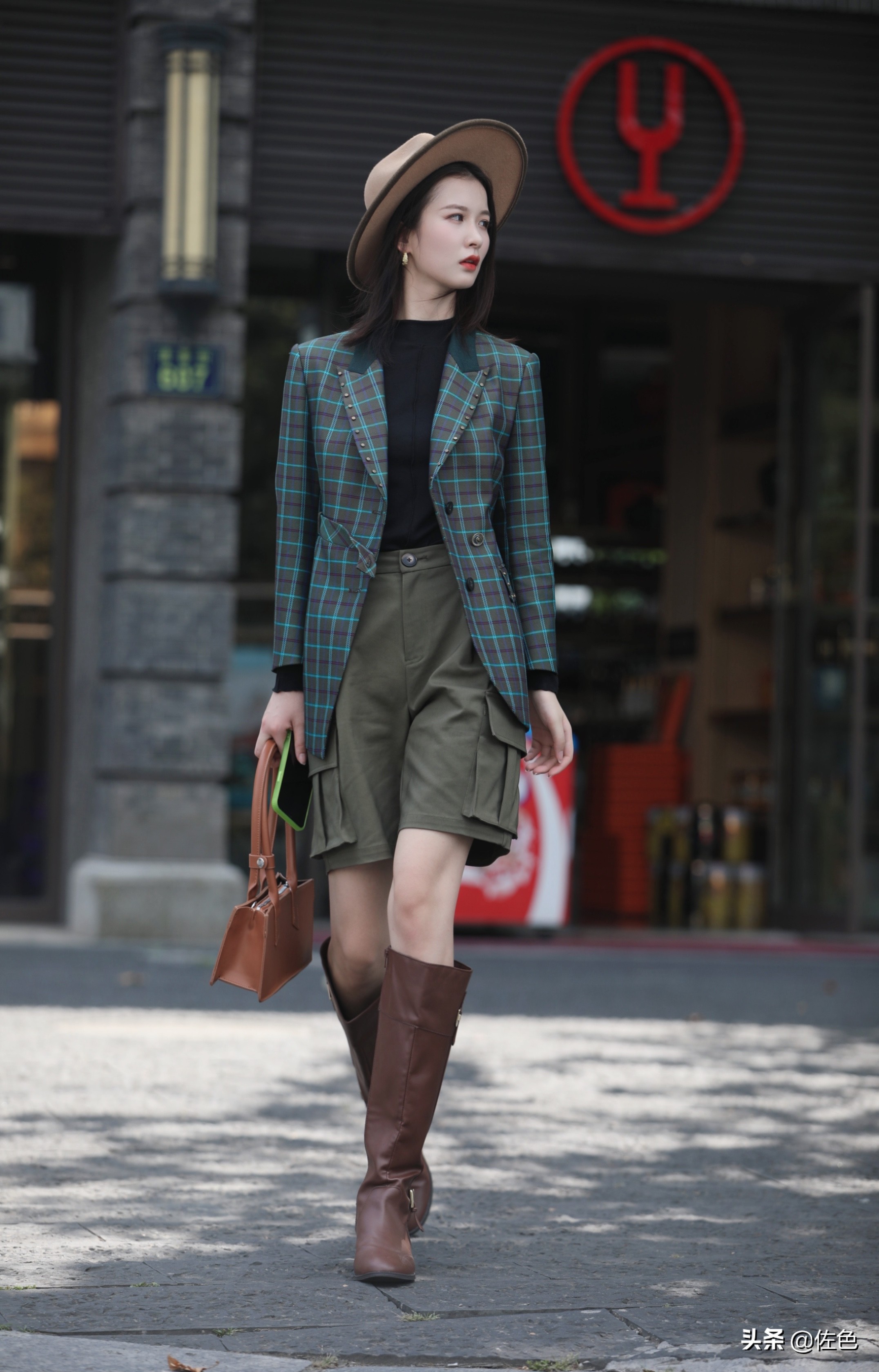 春季街拍微胖小姐姐穿搭,冬季街拍穿搭分享