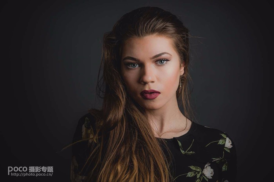 摄影师必备的便宜闪光灯,摄影师该不该有自己的一套闪光灯