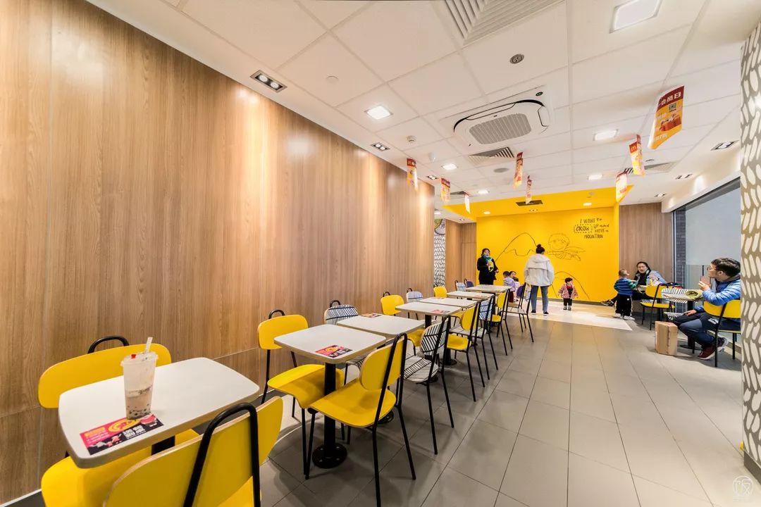 XXXL汉堡、重口吐司...随便吃,城北的宝藏Mall我来了