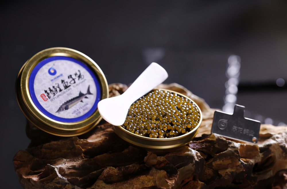 护肤用的鱼子酱,鱼子酱护肤品对肌肤的作用