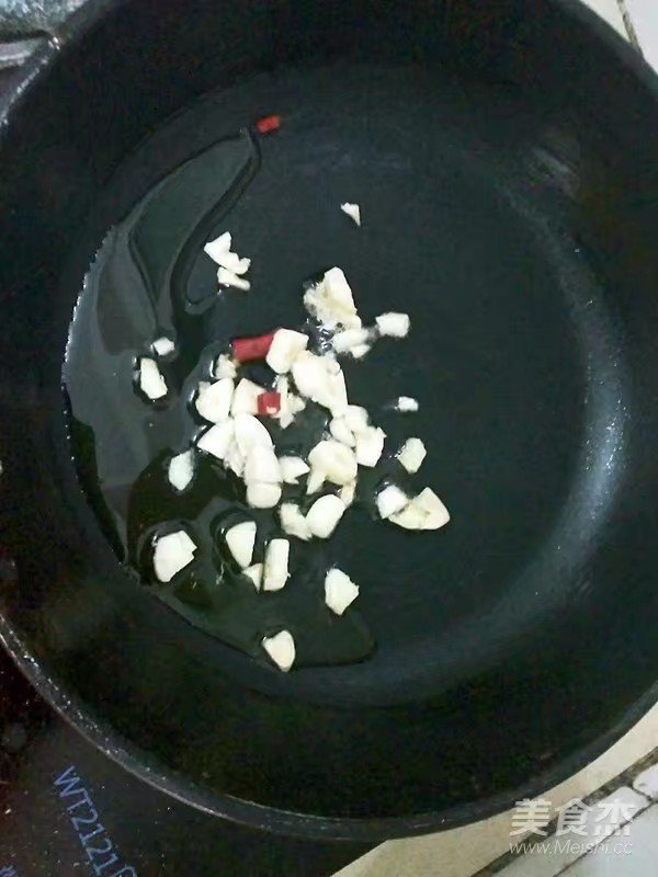 它是菜中“绿人参”，遇到从来不还价，常吃孩子学习有精神