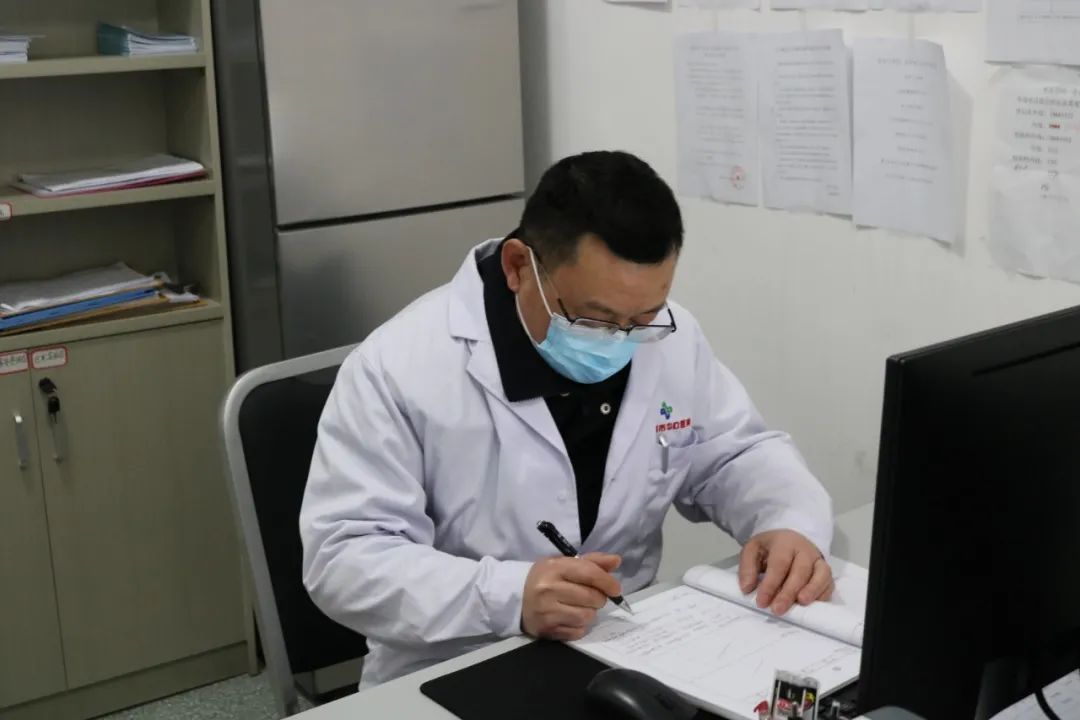 【战时政治建警】高墙内的医者周宇波