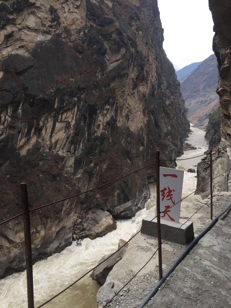 2021虎跳峡徒步攻略，中国/全球十大经典徒步线之一