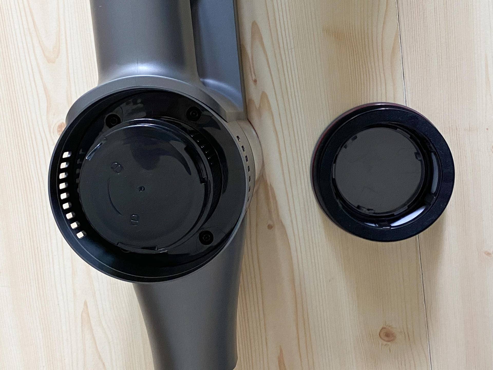 一人轻松扫全屋，娇小女生最爱用？顺造轻量手持吸尘器L1体验