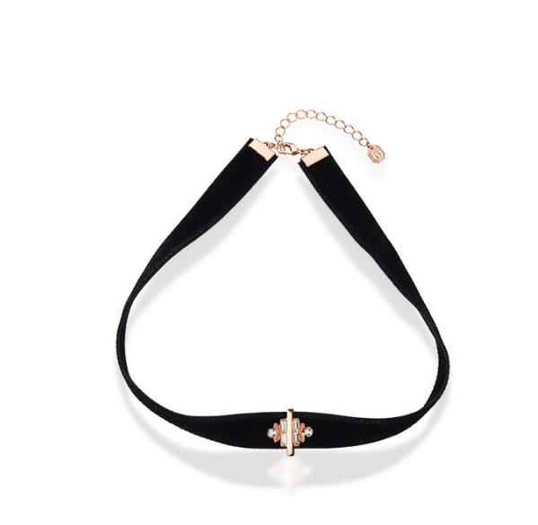 2019流行珠宝搭配,同色系搭配更显高级感珠宝