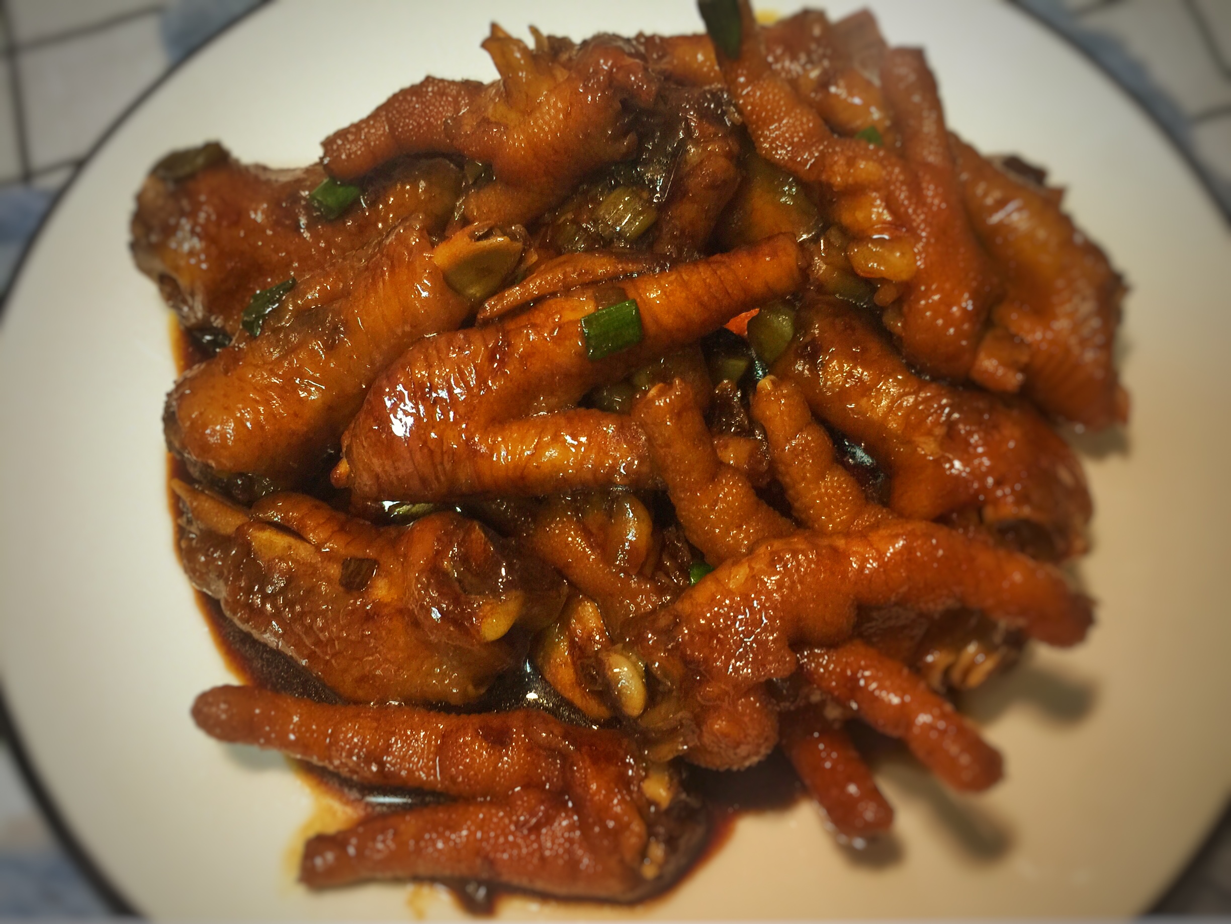 鸡爪下酒的方法,下酒鸡爪子最好吃的做法