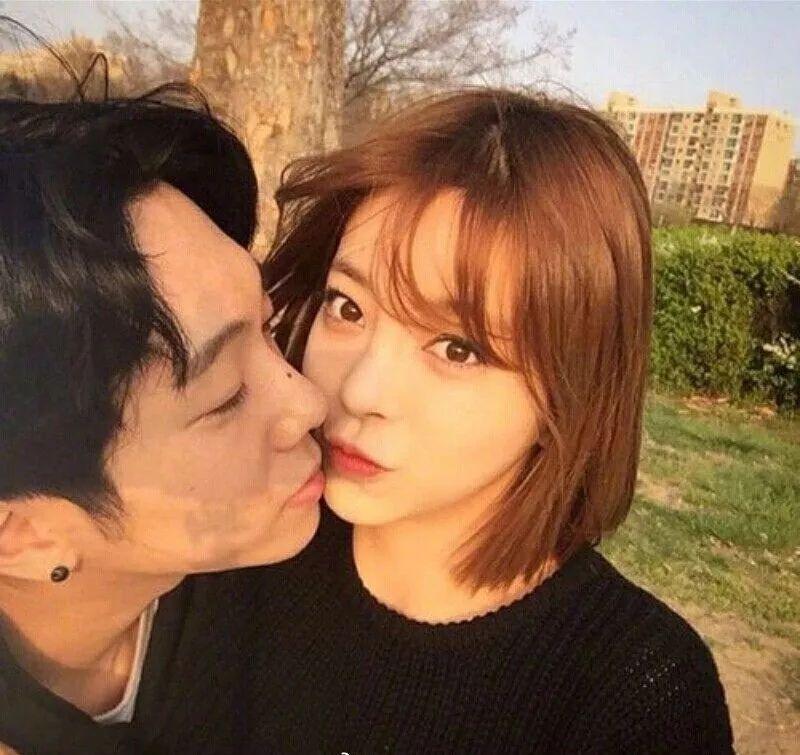 姜泰莉运动款,姜泰莉鞋子