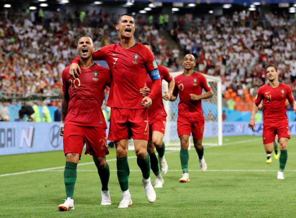 世预赛葡萄牙对荷兰,欧洲杯葡萄牙vs爱尔兰c罗说什么了