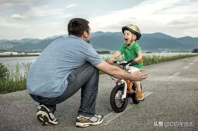 孩子迷恋动画片无法自拔怎么办,孩子总是沉迷手机电视怎么办