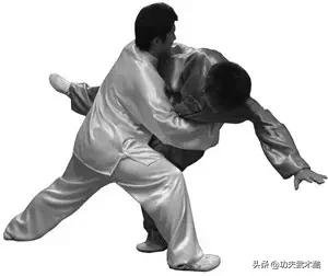 武术中的竞技术「推手」+附练习图