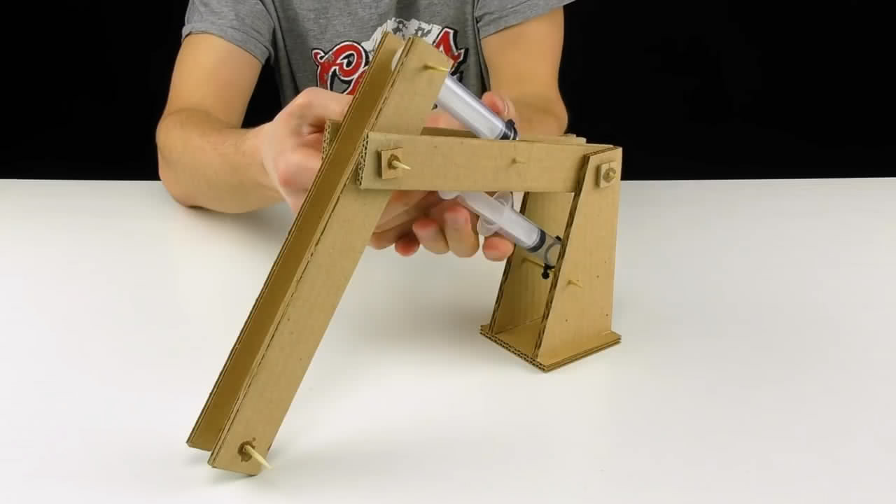 自制简单机械臂,手工液压机械臂小制作和打印图