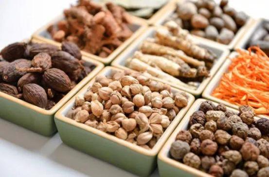 直肠癌手术后不化凉吃中药调理,直肠癌术后不造瘘恢复怎么样