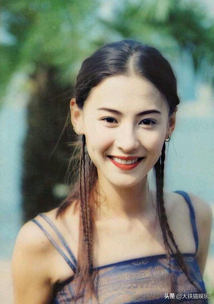 9位老牌女星今昔颜值对比,年轻时颜值惊艳的15位女星