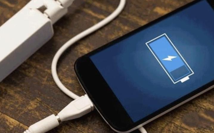 手机到底要不要用到没电再充,手机是完全没电再充还是缺电就充