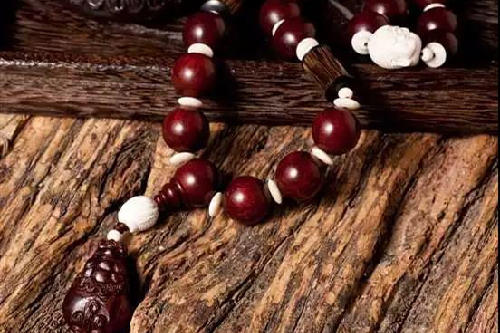 别再戴它了！揭露最大的风水*局骗**