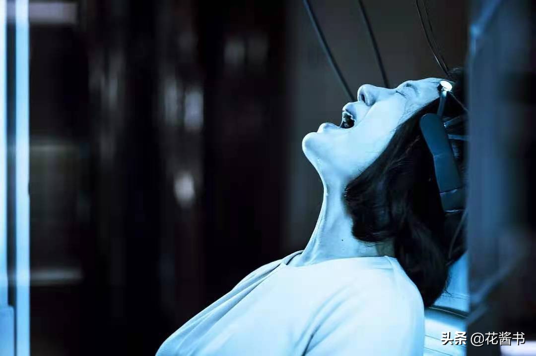 《无声告白》：16岁少女自杀成谜，撕开了病态家庭的欲望呐喊