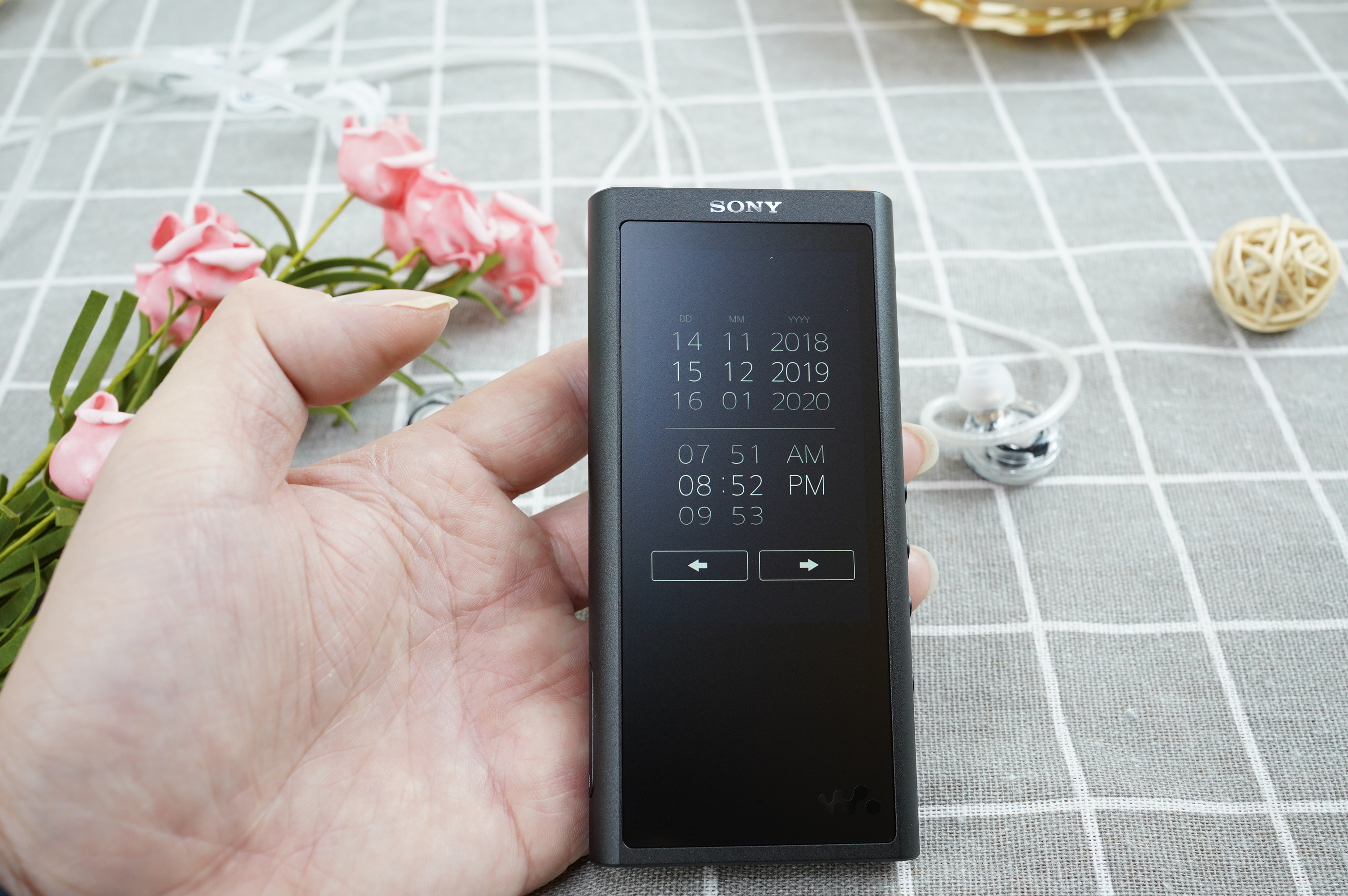 索尼nw-zx300a视频评测,索尼nw-zx300a高解析度音乐播放器