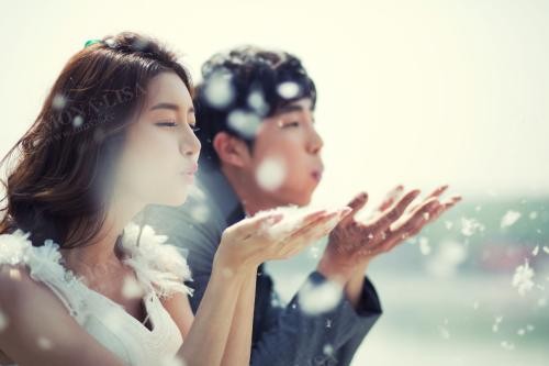 修图前后对比婚纱照太丑,修图对比前后婚纱照海边