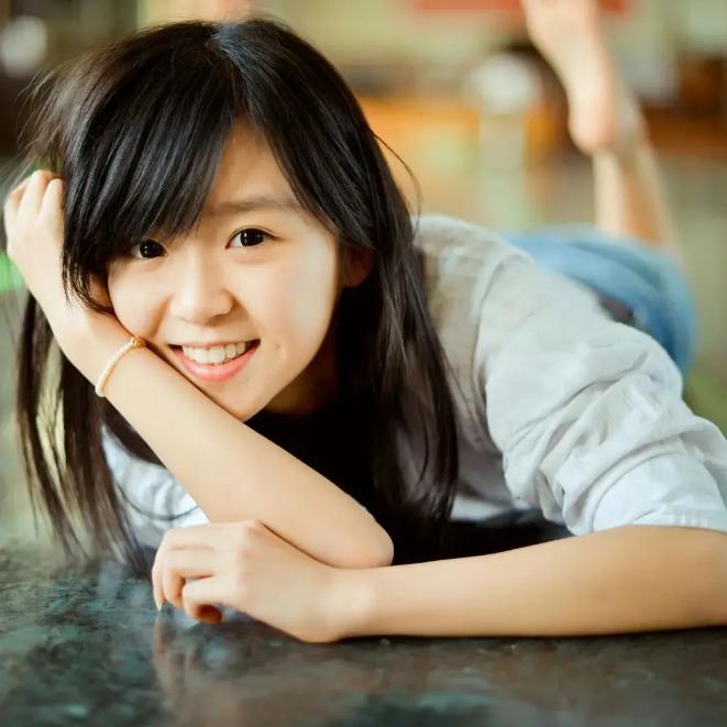 吴世勋和彭于晏同框,彭于晏吴世勋两大男神同框