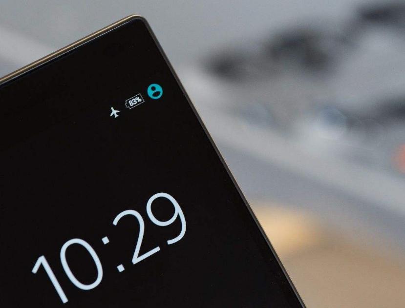 手机设置飞行模式后能查出行程吗,手机开飞行模式放床头睡觉有害吗