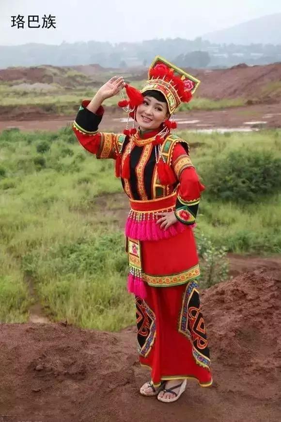 56个民族美女服饰图片大全,56个民族女生的漂亮服装