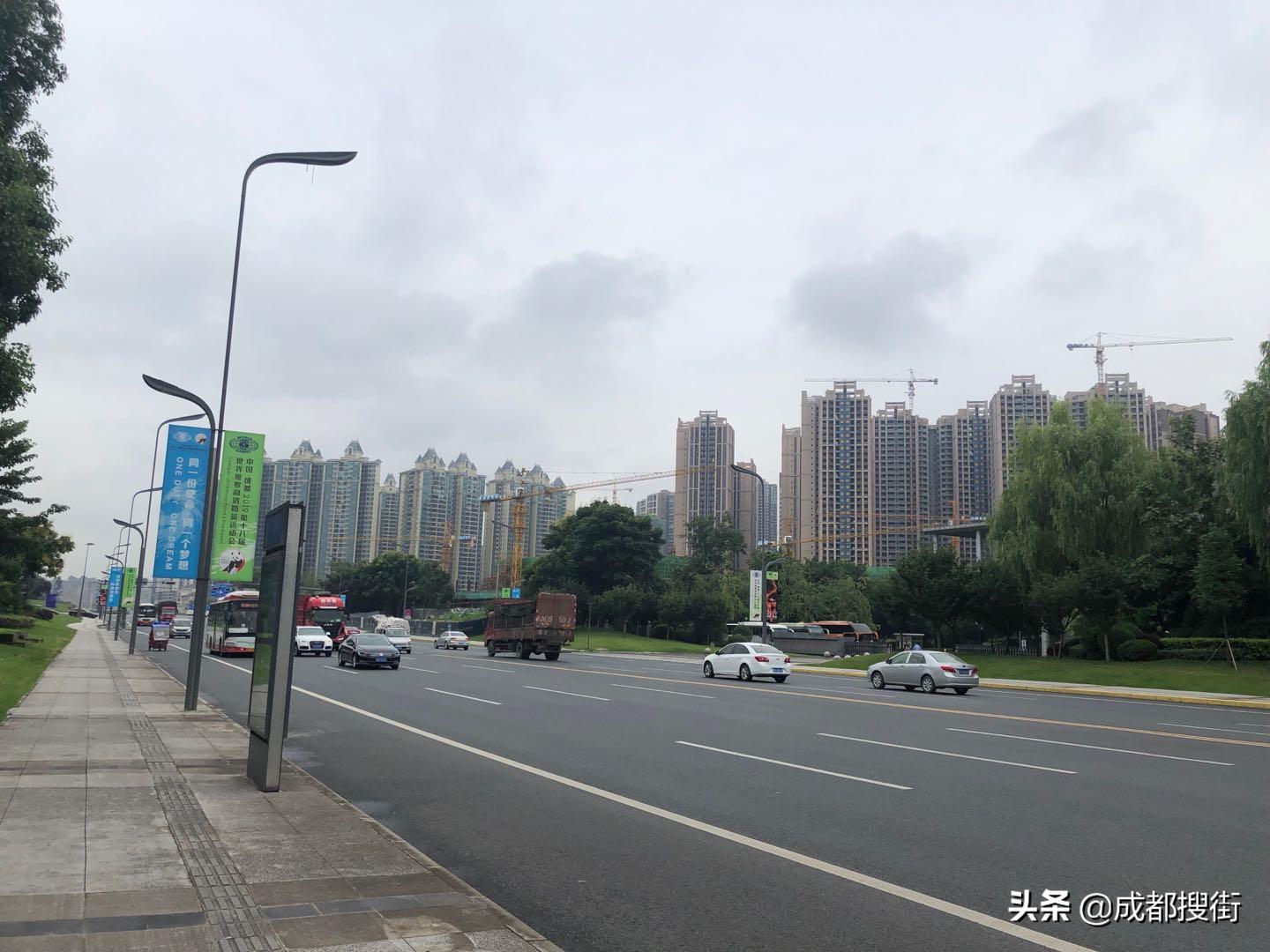 成都麓山大道一段噪音大,成都天府新区麓山大道二段