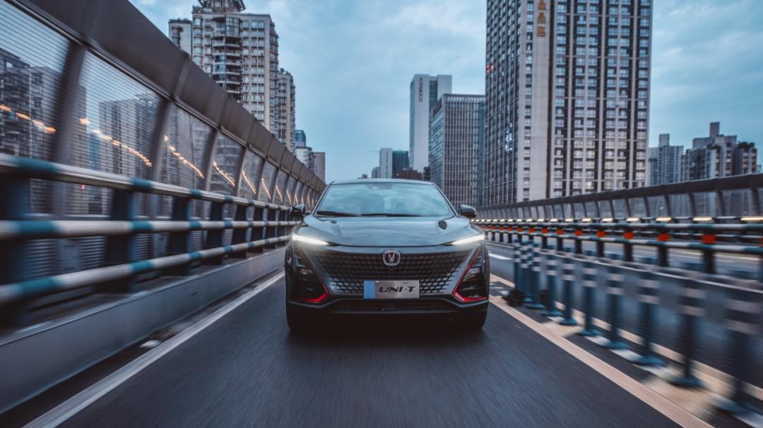 新车快一年了没做首保怎么办,新车到手全攻略