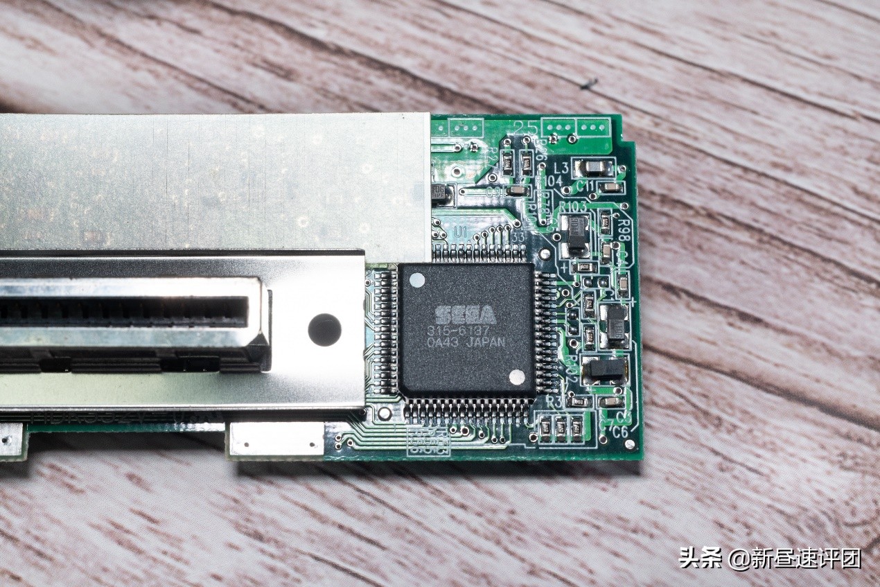 翻新修复DreamCast游戏机：好端端的产品，差点让公司倒闭