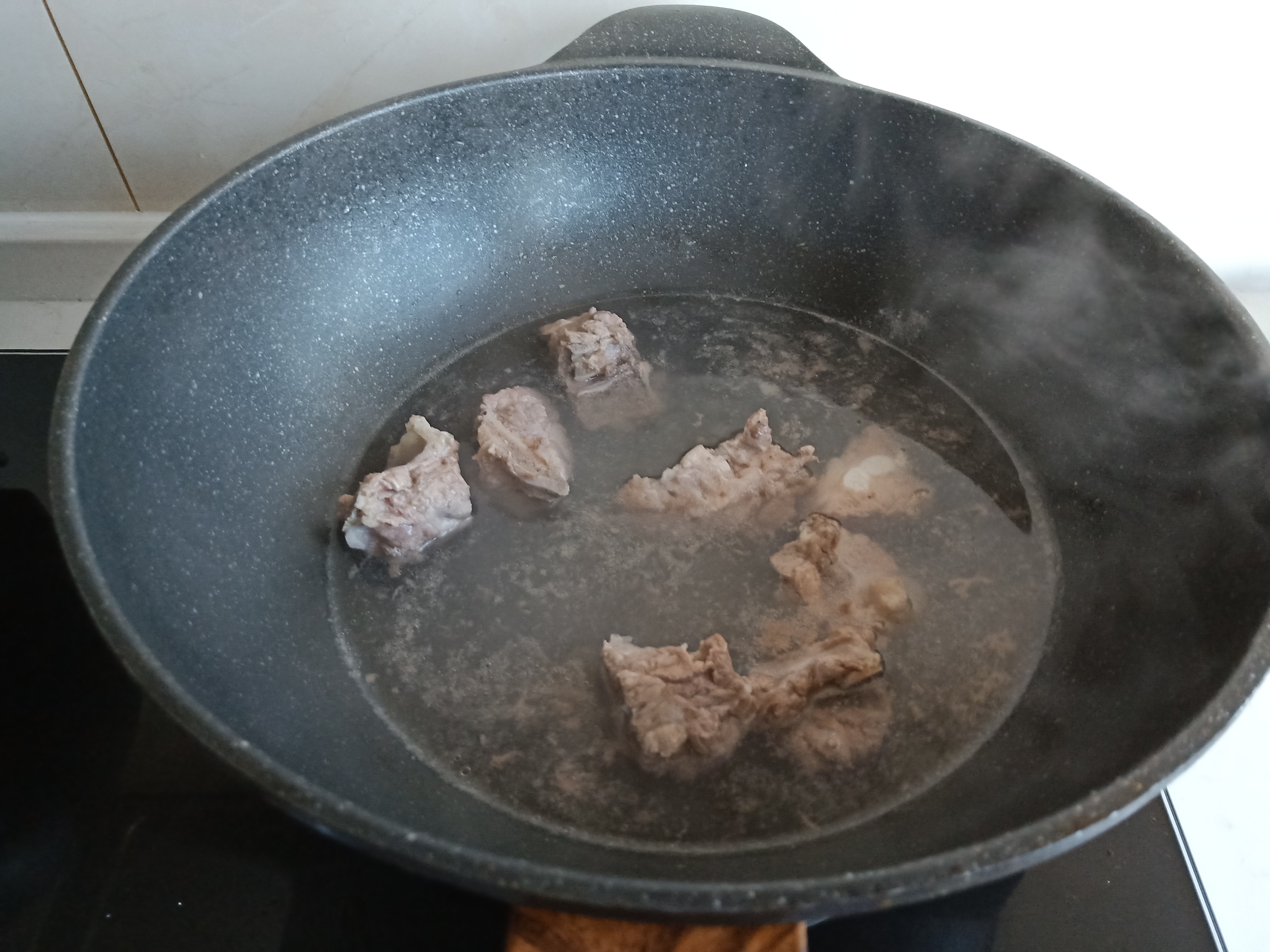 铁锅做饭如何炒才好吃,什么铁锅炒的菜香脆不粘锅