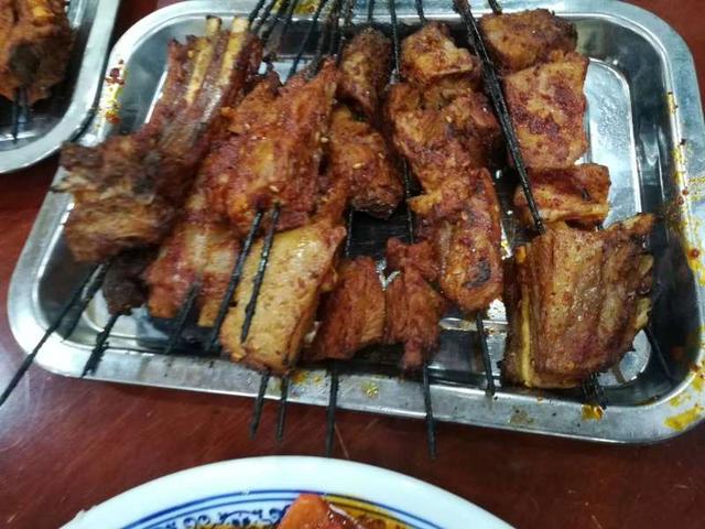 退休夫妻自驾游最新视频,退休夫妻自驾旅行