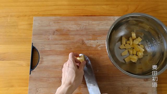 黄油曲奇怎么挤出来好看,黄油曲奇烤化了怎么补救