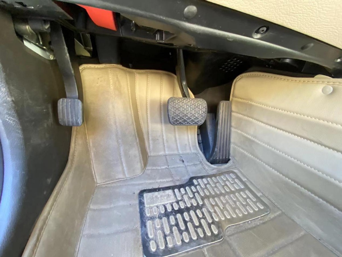 奔驰glk300开了9万公里还值得买吗,开了5年8万公里的奔驰glk300