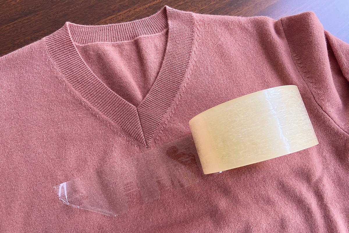 为啥我买的羊绒会起球,为什么我买的羊绒衫薄透