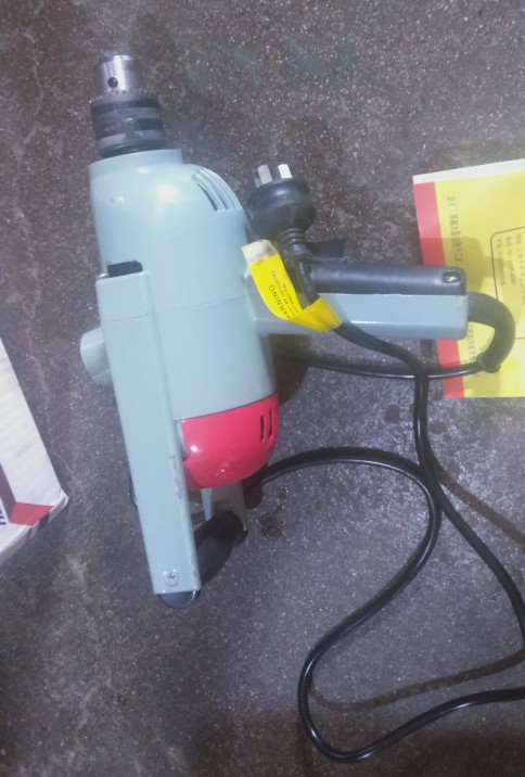 手电钻正反转开关内部构造,手电钻自锁夹头内部构造图解