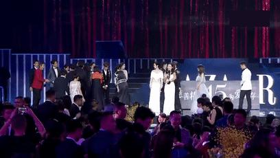 刷分打榜争C位，无下限的娱乐圈，终于要变天了？