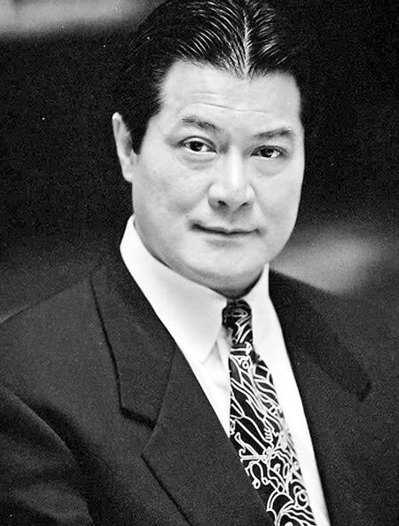 香港影坛大哥大邓光荣,邓光荣少年