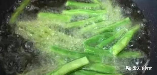 豆角怎么炒都炒不熟是怎么回事,豆角怎么炒不会是生的