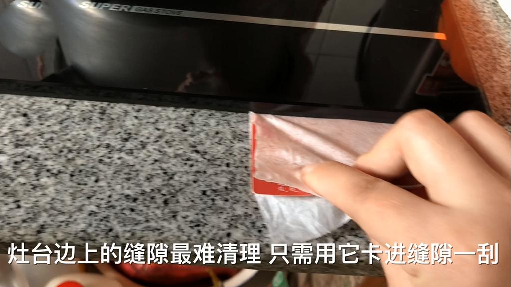 衣服吊牌不要扔香水,衣服上的吊牌别急着丢