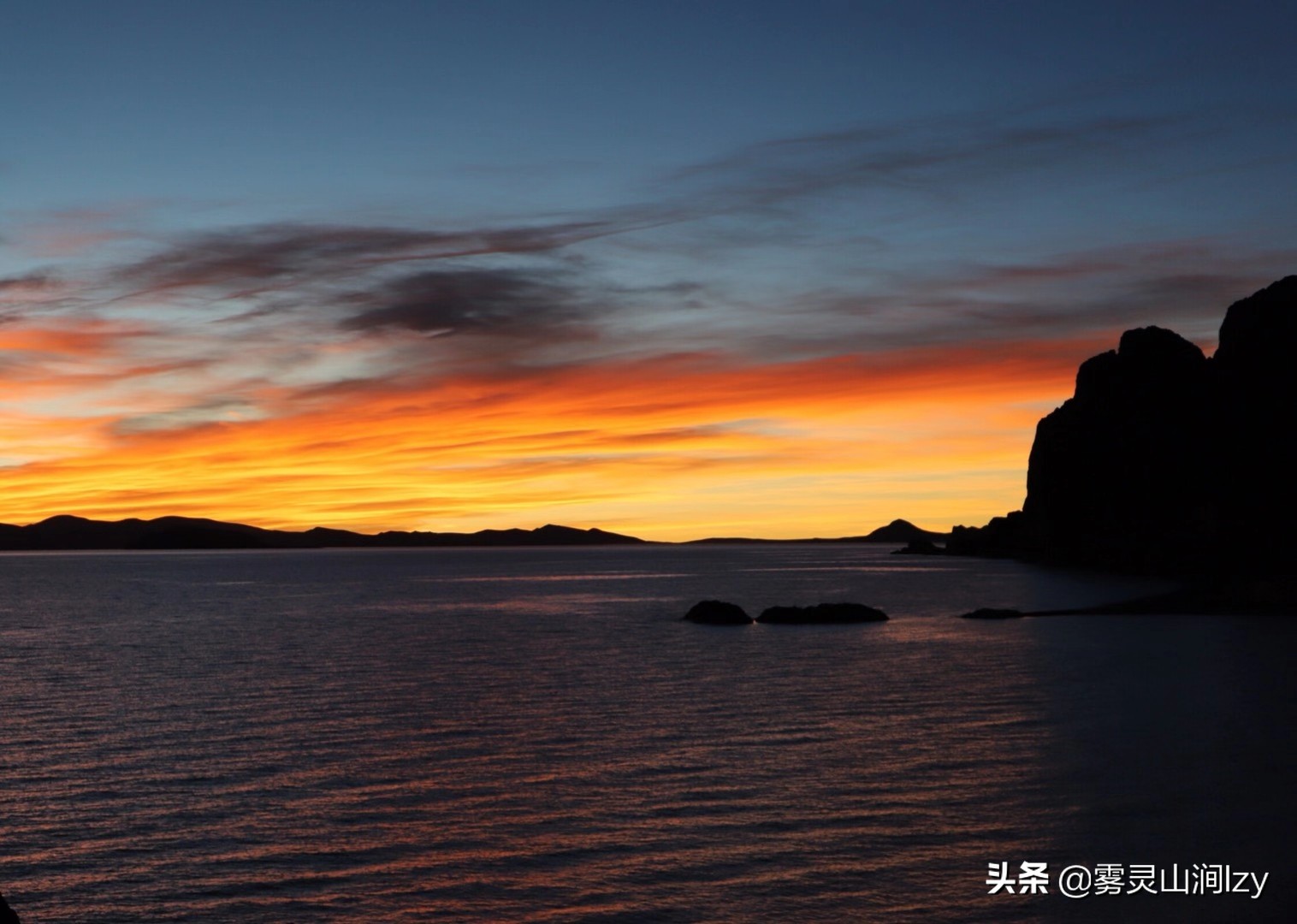 蓝天白云下的雪域高原布达拉宫,蓝天之下日光之城简介