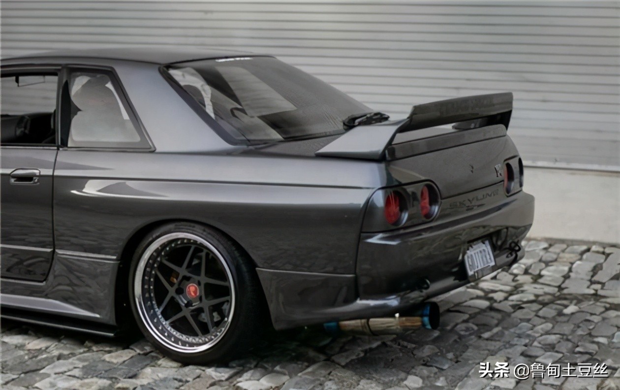 什么车可以改日产r32,日产r32爆改低趴