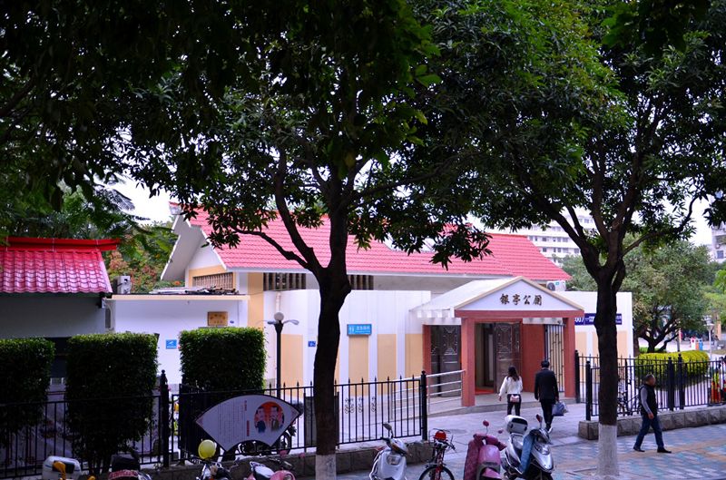 “去过厦门的公厕，我再也看不上五星级酒店了”