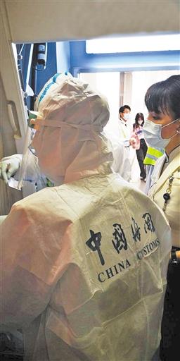 从丹麦回国的徐州小伙,历时41小时看到“中国海关”心潮澎湃